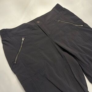 Athleta - Trekkie jogger black size 10
